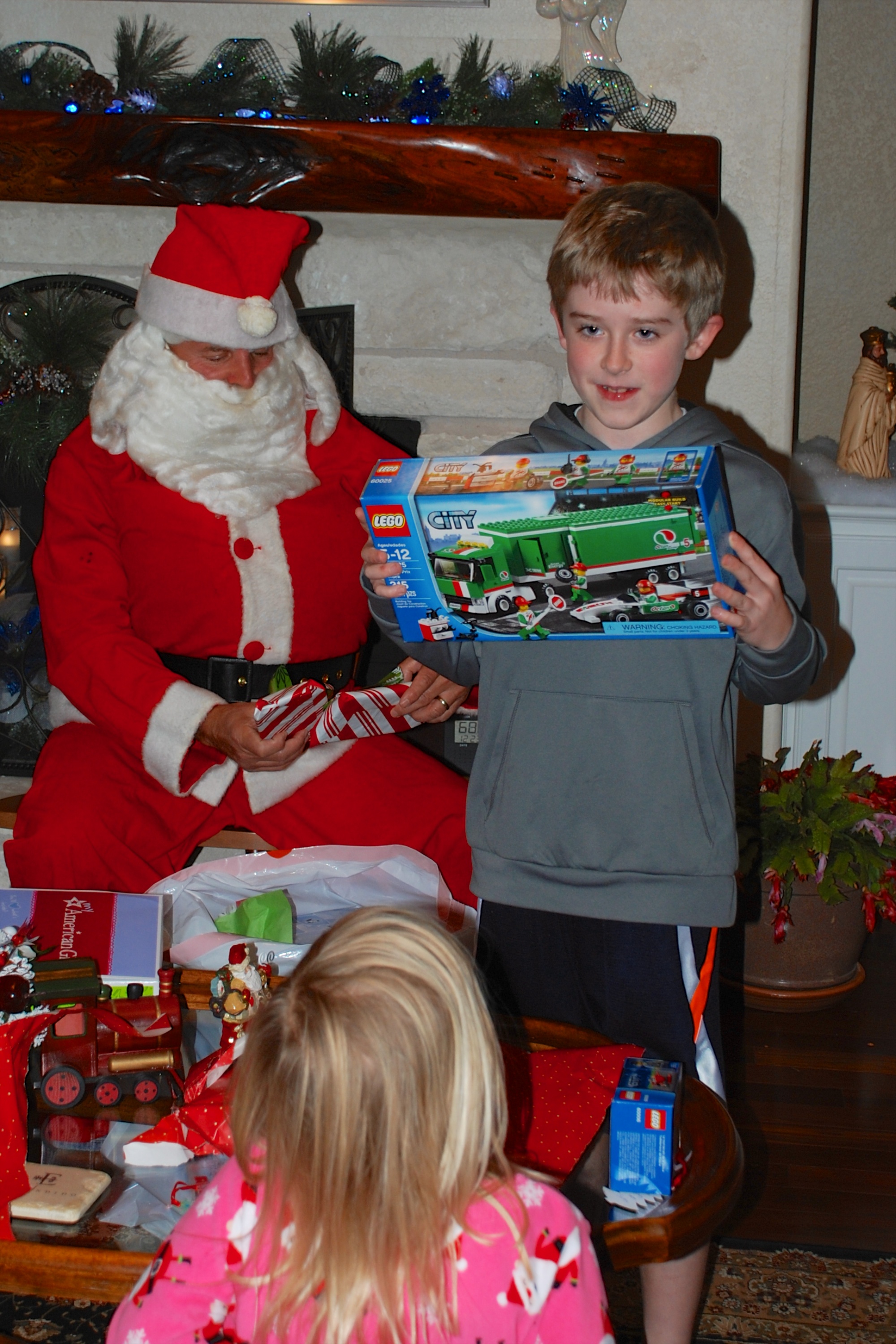 2013-12-23 21-13-06 Hildebrand Christmas.jpg
